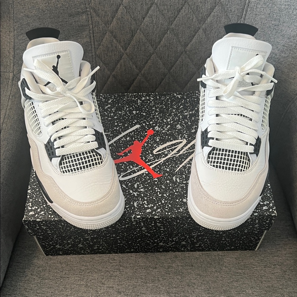 Jordan Men's White and Black High-Top Sneakers